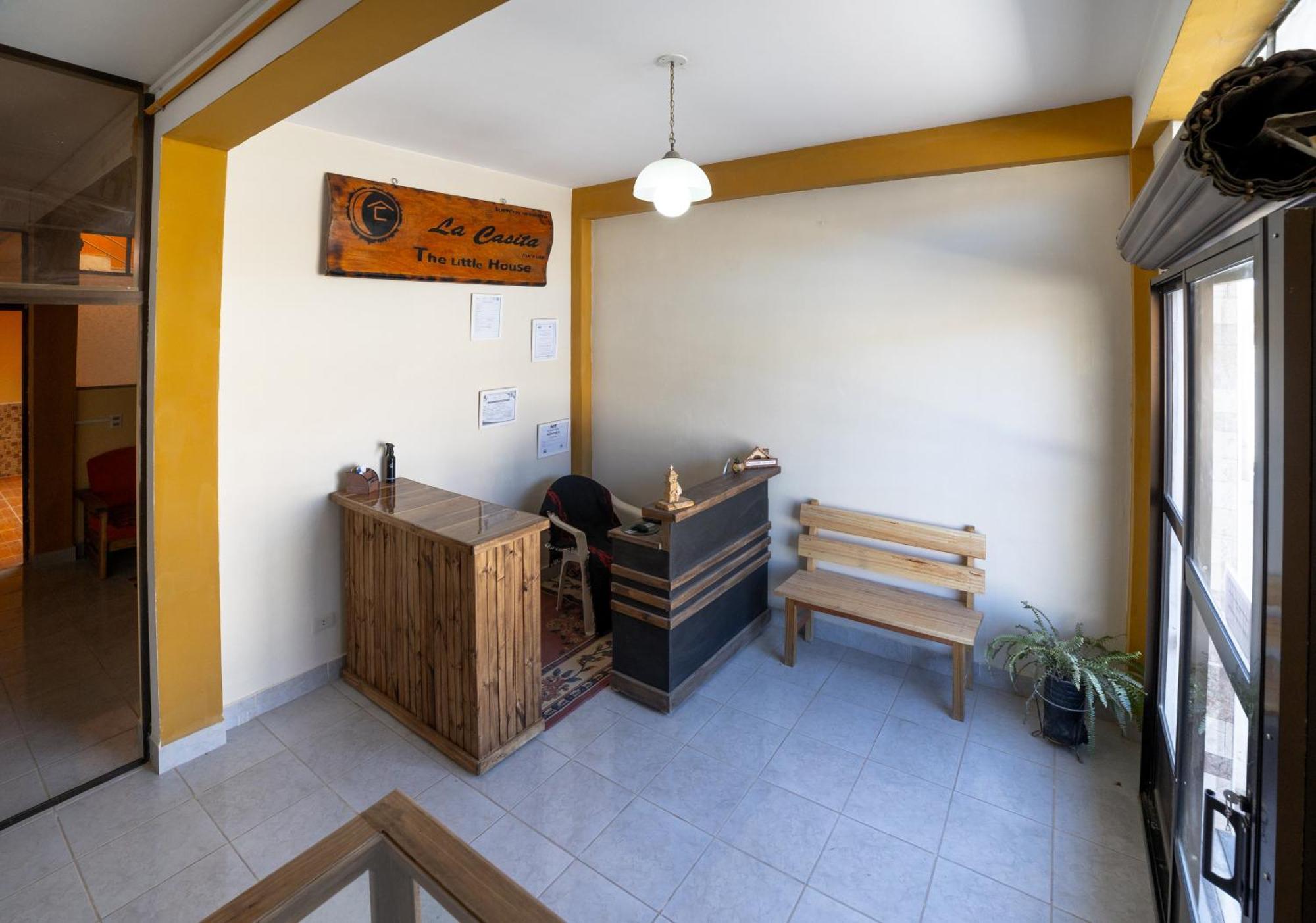 אויוני The Little House Aparthotel מראה חיצוני תמונה